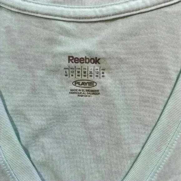 Reebok Women's Size Large Light Green Dry Fit V-Neck T-Shirt EUC - Picture 2 of 3